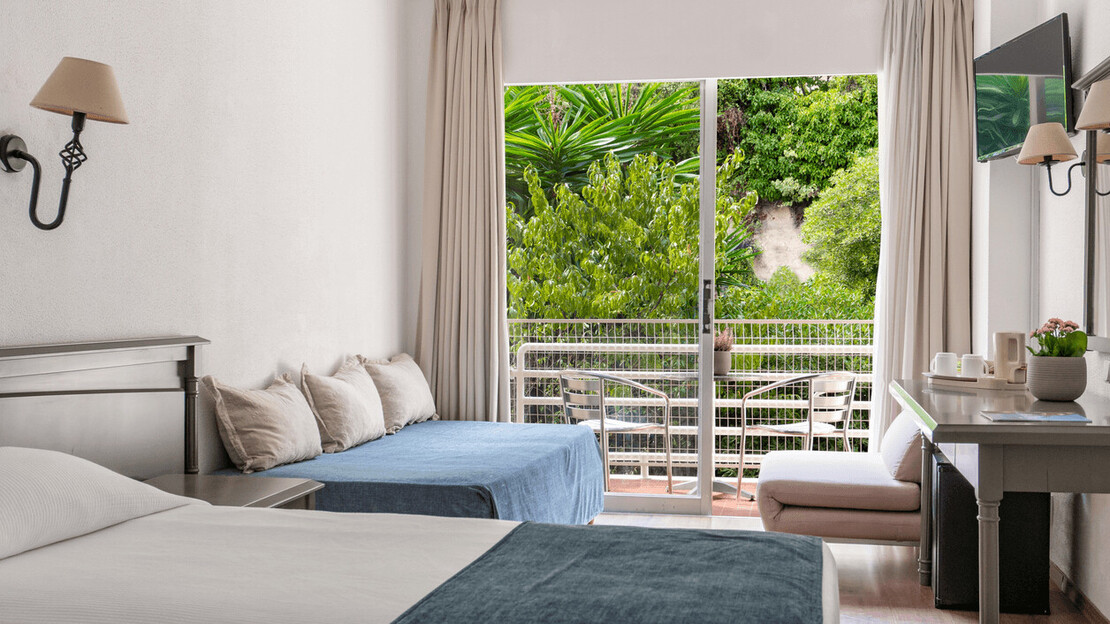 Double Room - Inland View or Sea View 